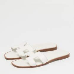 Pre Owned Hermès White Leather Oran Flat Slide Size 37