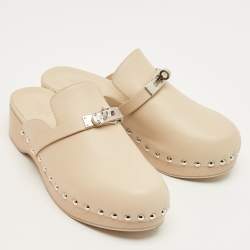 Pre Owned Hermes Beige Leather Carlotta Clogs Size 36
