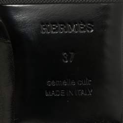 Pre Owned صندل مولز هيرمس أوه زد مطللي بلاديوم جلد أسود مقاس 38