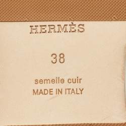 Pre Owned صندل فلات هيرمس أوران جلد أبيض مقاس 38