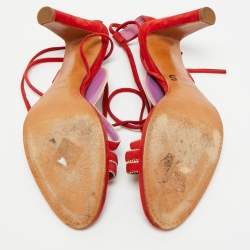 Pre Owned صندل هيرمس سويدي أحمر مطرز برباط مقاس 37