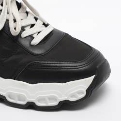 مملوكة مسبقًا Hermes Impulse Size 37 Black Leather and Satin Low Top Sneakers