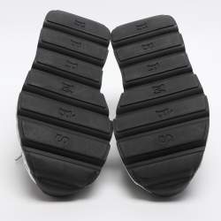 مملوكة مسبقًا Hermes Impulse Size 37 Black Leather and Satin Low Top Sneakers