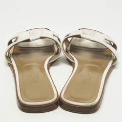 مملوكة مسبقًا صندل سلايد هيرمس أوران فلات جلد أبيض مقاس 39