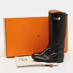 مملوكة مسبقًا حذاء بوت ركوب هيَرْمِس جِلْد أسود مقاس 38.5