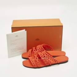 Pre Owned Hermes Chain d'Ancre Size 38 Orange Rubber Flat Slides 