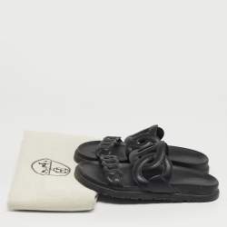 مملوكة مسبقًا Hermes Extra Size 36 Black Leather Flat Sandals