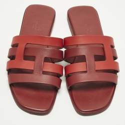 مملوكة مسبقًا Hermes Amore Size 37 Two Tone Leather Flat Slides