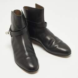 مملوكة مسبقًا حذاء بوت للكاحل هيرمس نيو جلد أسود مقاس 39