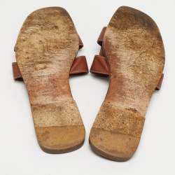 مملوكة مسبقًا Hermes Oran Size 40 Brown Leather Flat Slides 