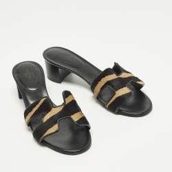 مملوكة مسبقًا صندل سلايد جلد هيرمس أواسيز أسود مقاس 38