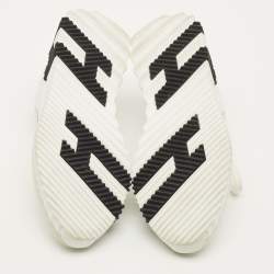 Pre Owned حذاء رياضي هيرمس جلد وسويدي أبيض/رمادي مقاس 37.5