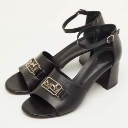 مملوكة مسبقًا صندل هيرمس فياجو حزام كاحل جلد أسود مقاس 40