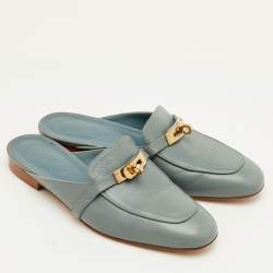 مملوكة مسبقًا موكاسان جلد أزرق هيرمس مقاس 38