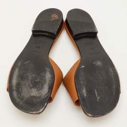 مملوكة مسبقًا صندل سلايد هيرمس Dune Bois جلد بني فاتح مقاس 37.5