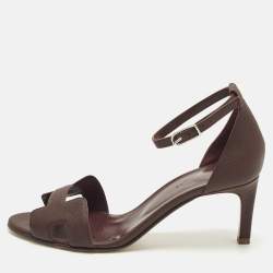 مملوكة مسبقًا Hermes Premiere Size 37.5 Burgundy Leather Ankle Strap Sandals