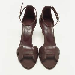 مملوكة مسبقًا Hermes Premiere Size 37.5 Burgundy Leather Ankle Strap Sandals