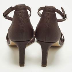 مملوكة مسبقًا Hermes Premiere Size 37.5 Burgundy Leather Ankle Strap Sandals