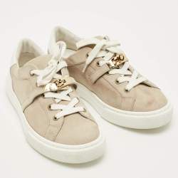 مملوكة مسبقًا Hermes Day Size 37.5 Grey/White Leather and Suede Lace Up Sneakers