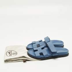 مملوكة مسبقًا Hermes Chypre Size 37.5 Blue Leather Flat Slide