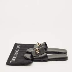 مملوكة مسبقًا Hermes Giulia Size 37 Black Leather Flat Slide