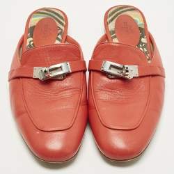 مملوكة مسبقًا صندل مولز هيرمس أوه زد مطللي بلاديوم جلد أسود مقاس 38