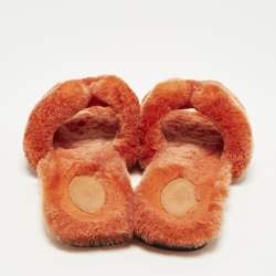 Pre Owned صندل فلات سلايدز هيرمس أوران فرو شيرلينغ برتقالي مقاس 39.5