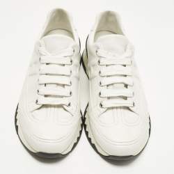 مملوكة مسبقًا حذاء رياضي هيرمس ترايل جلد أبيض منخفض من أعلى مقاس 39