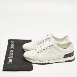 مملوكة مسبقًا حذاء رياضي هيرمس ترايل جلد أبيض منخفض من أعلى مقاس 39