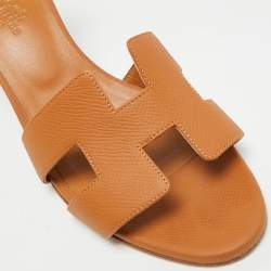 مملوكة مسبقًا Hermès Legend Size 38.5 Brown Leather Wedge Sandals