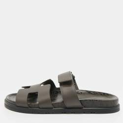 Pre Owned صندل هيرمس سويبري سويدي أزرق كحلي مقاس 38.5