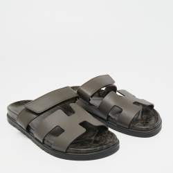 Pre Owned صندل هيرمس سويبري سويدي أزرق كحلي مقاس 38.5