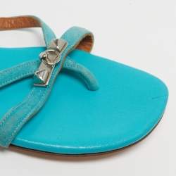 مملوكة مسبقًا Hermes Corfu Size 38 Blue Suede Thong Flatsb Slide 