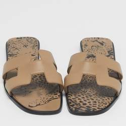 Pre Owned حذاء سلايد هيرمس أوران مسطح جلد أسود مقاس 37