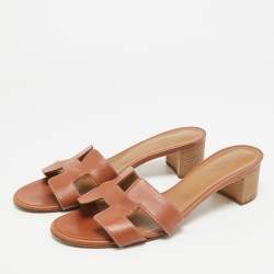مملوكة مسبقًا صندل هيرمس أوازيز جلد بني مقاس 39