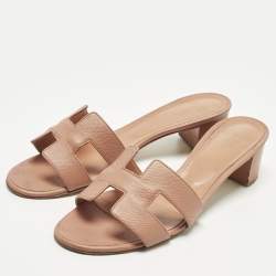 Pre Owned صندل هيرميس أويزيس جلد أرجواني مقاس 41