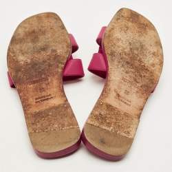 مملوكة مسبقًا صندل فلات هيـرمس أوران جلد وردي مقاس 36