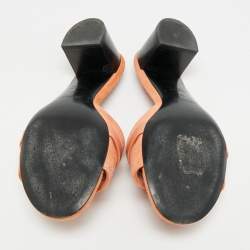 Pre Owned صندل سلايد بكعب بلوك هيرمس جيجي جلد بني وجلد سويدي مقاس 37