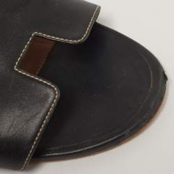 Pre Owned صندل هيرمس أواسيس جلد أسود مقاس 41