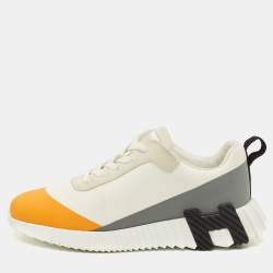 مملوكة مسبقًا حذاء رياضي هيرمس جلد وسويدي أبيض/رمادي مقاس 37.5