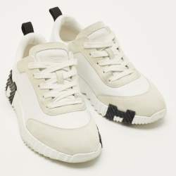 مملوكة مسبقًا حذاء رياضي هيرمس بونسنج قماش محبوك وشمواه أبيض/رمادي فاتح مقاس 40.5