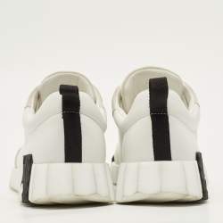 مملوكة مسبقًا حذاء رياضي هيرمس بونسنج قماش محبوك وشمواه أبيض/رمادي فاتح مقاس 40.5