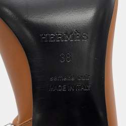 Pre Owned حذاء بوت قصير بسحاب جانبي هيرمس ديمارش جلد بني مقاس 38