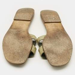 مملوكة مسبقًا صندل هيرمس اوران جلد نعام رصاصي مقاس 40