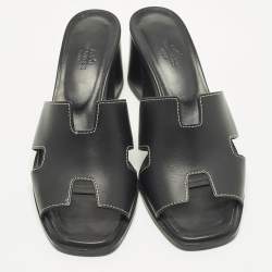 Pre Owned Hermes Helia Size 39 Black Leather Slide Sandals