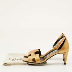 Pre Owned صندل بكعب ستراب هيرمس برمير جلد ذهبي معدني مقاس 37