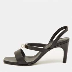 مملوكة مسبقًا صندل هيرمس جلد أسود جلامور مقاس 37