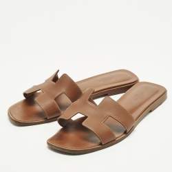 Pre Owned Hermes Oran Size 40 Brown Leather Flat Slide