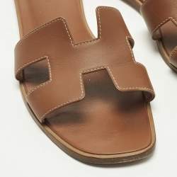 Pre Owned Hermes Oran Size 40 Brown Leather Flat Slide