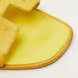 Pre Owned Hermes Oran Size 41 Yellow Ostrich Leather Flat Slide Sandals